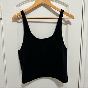 Offline by Aerie Crop Tank Size Small